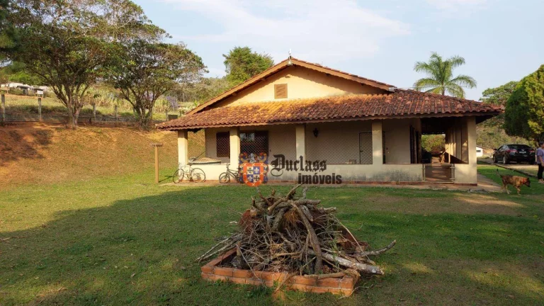 Imagem Sítio com 6 dormitórios à venda, 15000 m² por R$ 1.500.000,00 - Cachoeira - Atibaia/SP