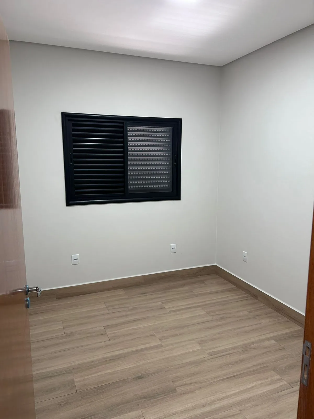 Imagem Casa a Venda com 3 Dormitórios no Condomínio Golden Sigma