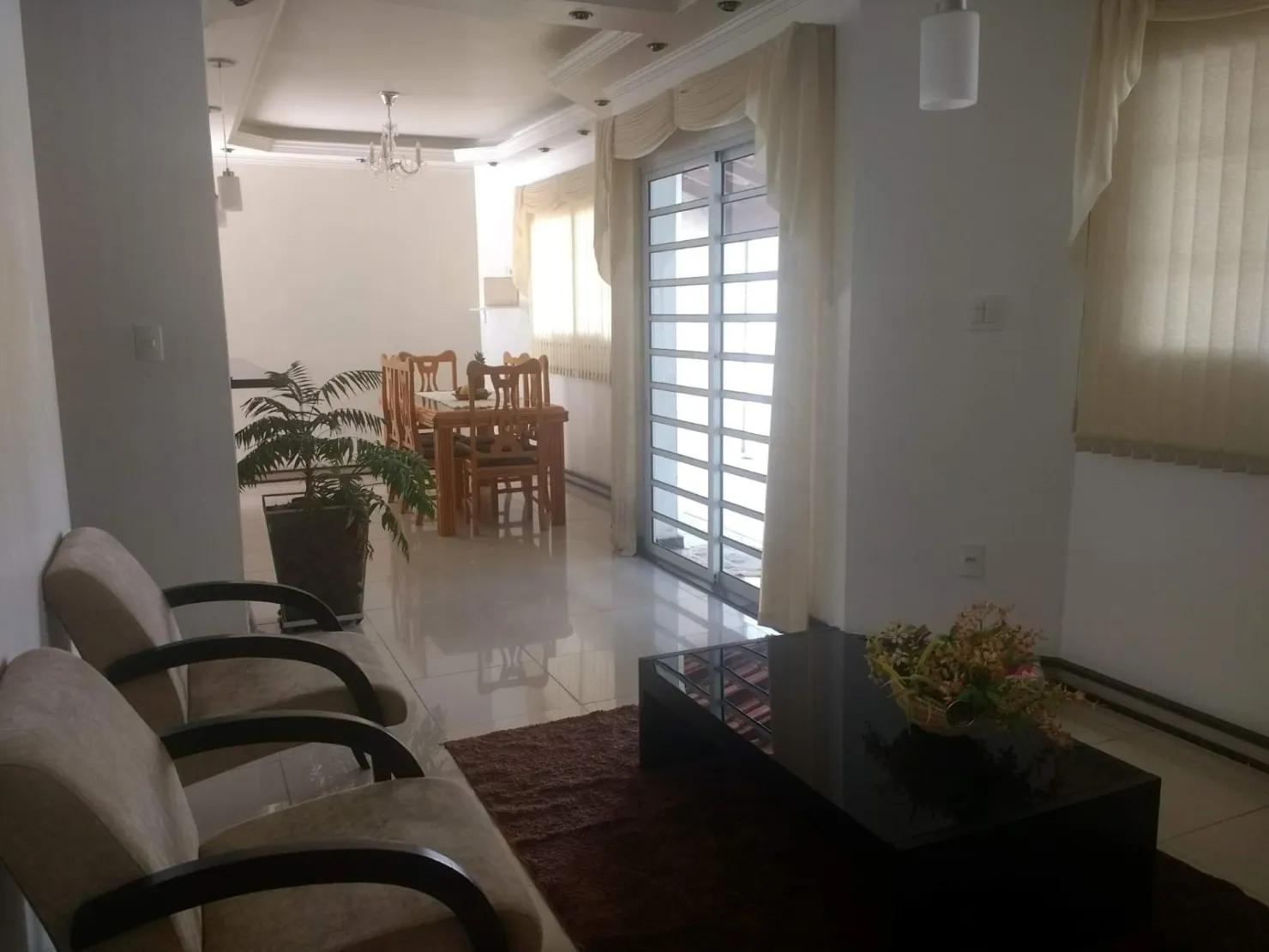 Imagem Casa à venda 3 Quartos, 1 Suite, 4 Vagas, 390M², Conjunto Habitacional Terra dos Ipês II (Fase I), Pindamonhangaba - SP