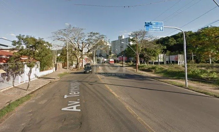 Imagem Terreno para Venda - 0m², 0 dormitórios, Teresópolis