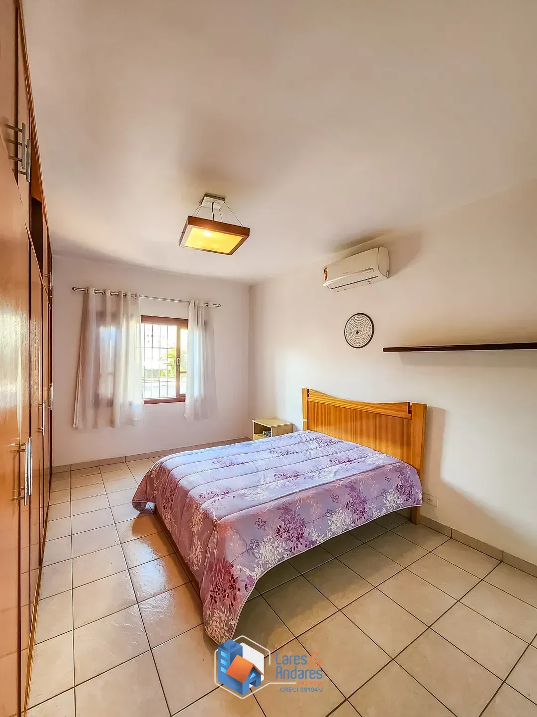 Imagem Casa para venda em Vila Anhangüera com 2 quartos, 120m²