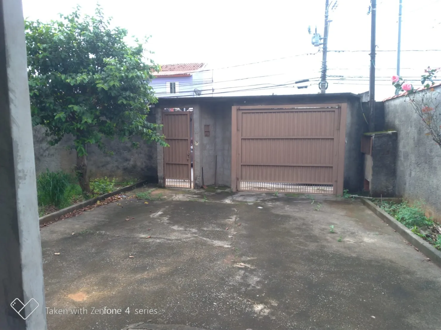 Imagem Casa à venda 2 Quartos, 1 Suite, 3 Vagas, 300M², Jardim Gurilândia, Taubaté - SP