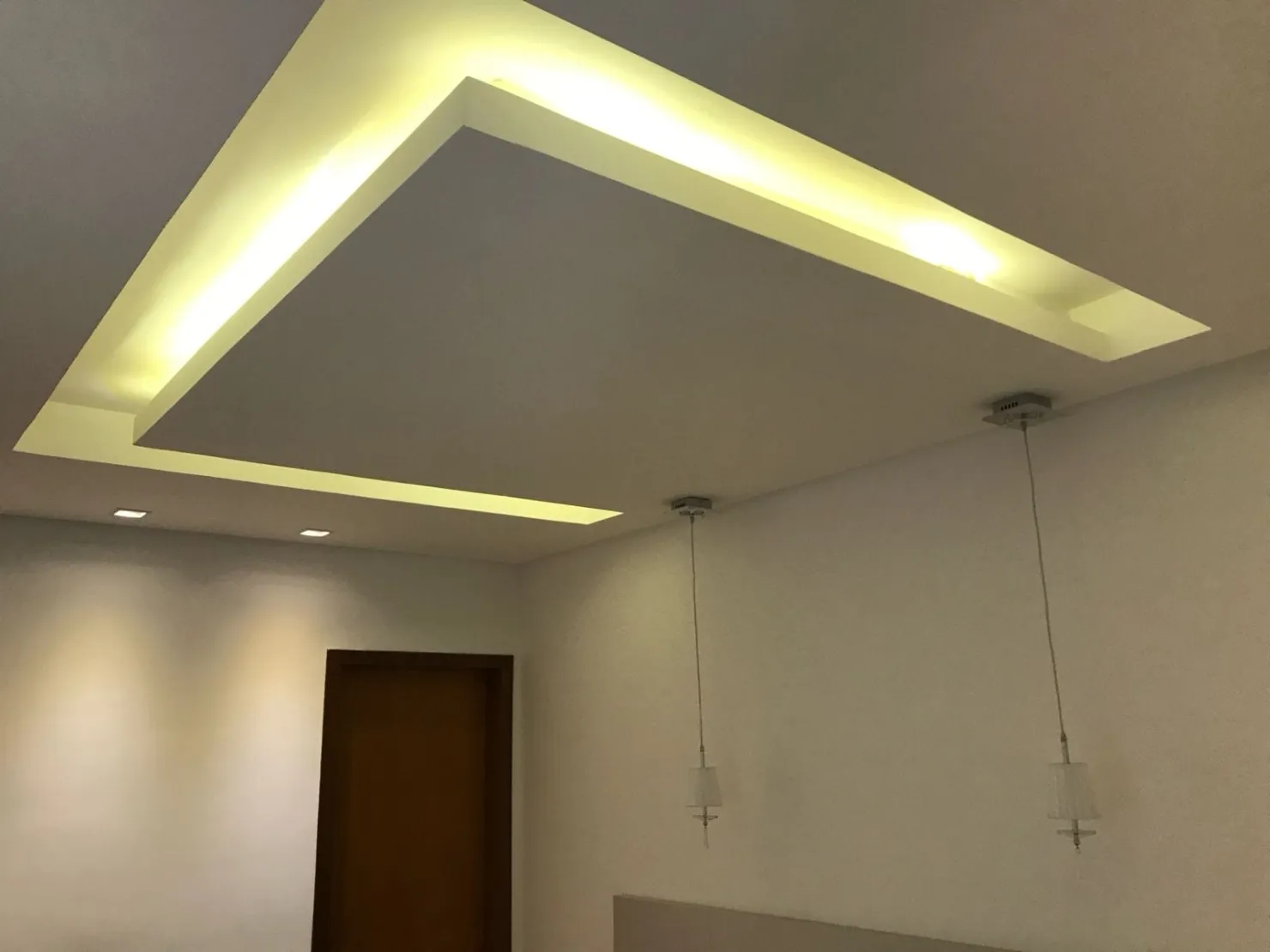 Imagem Apartamento à venda 3 Quartos, 2 Suites, 2 Vagas, 153M², Esplanada Independência, Taubaté - SP | Condomínio Solar Flamboyant