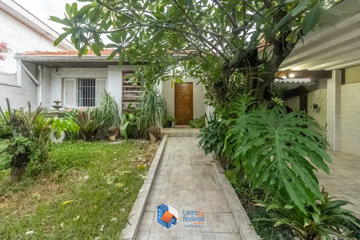 Imagem Casa de vila para venda em Chácara Inglesa com 4 quartos, sendo 1 suíte, 350m²