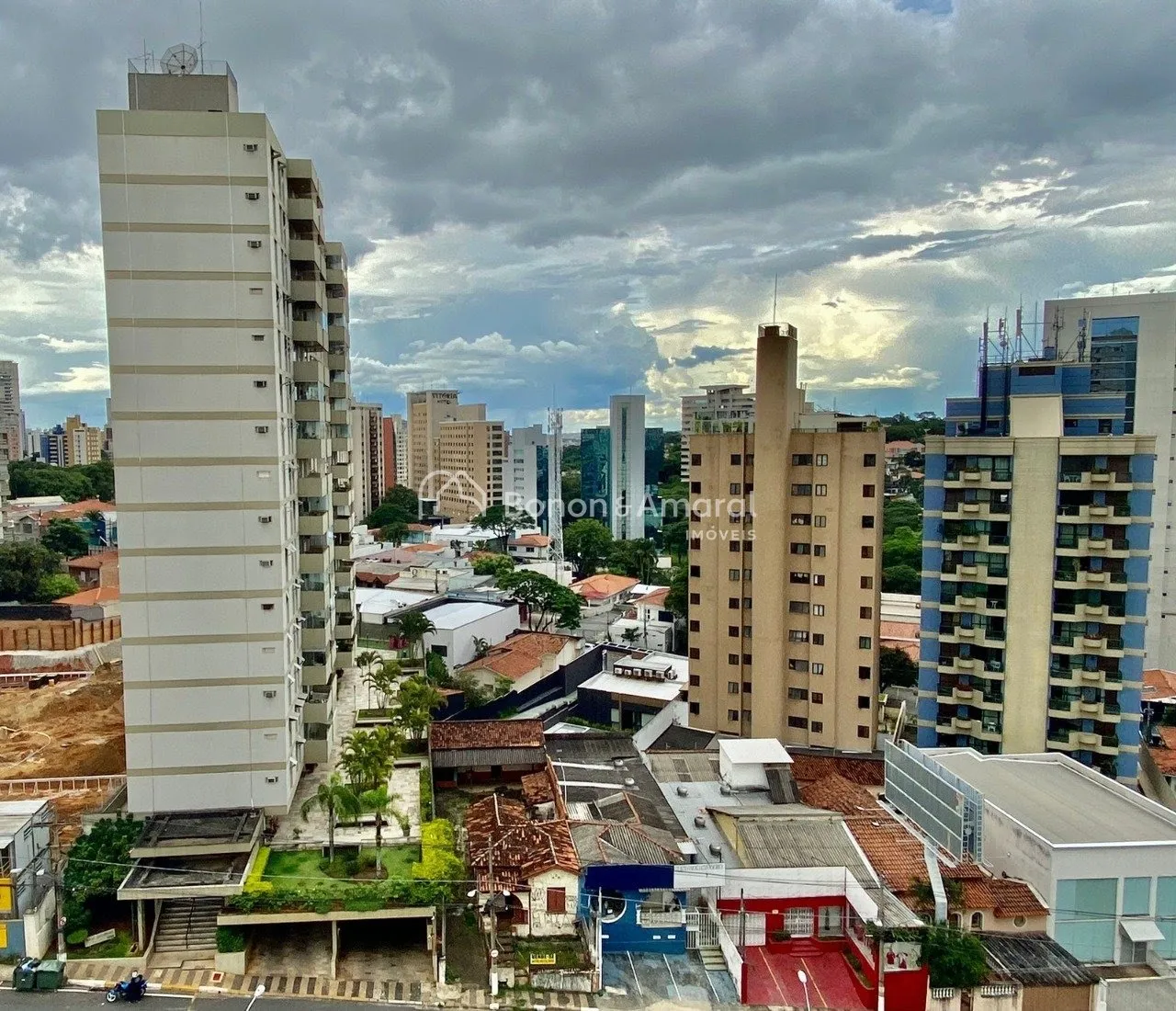 Foto do imóvel APARTAMENTO DE 3 DORMITÓRIO NO CAMBUÍ em Avenida Doutor Moraes Salles, 1659 - Centro, Campinas - SP
