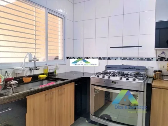 Imagem Sobrado com 4 dormitórios à venda, 200 m² por R$ 1.345.000,00 - São Judas - São Paulo/SP