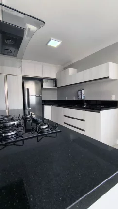 Imagem Apartamento 3 quartos sendo 1 suíte para venda no bairro Centro em Caxias do Sul