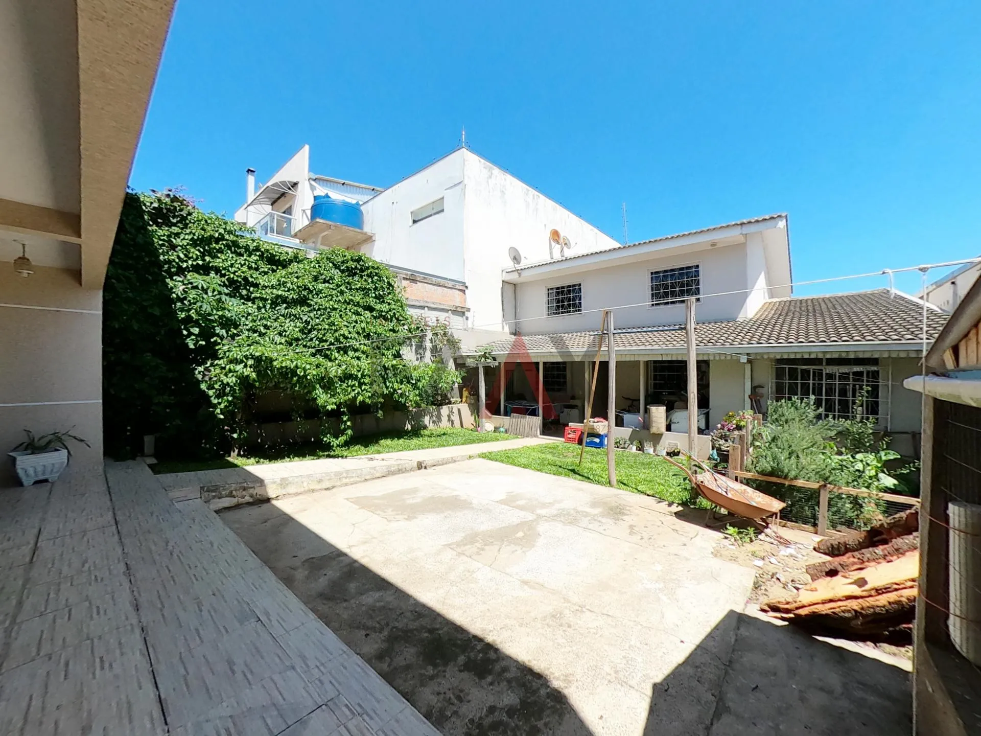 Imagem Sobrado de Alto Padrão à venda no BONSUCESSO, GUARAPUAVA - PR