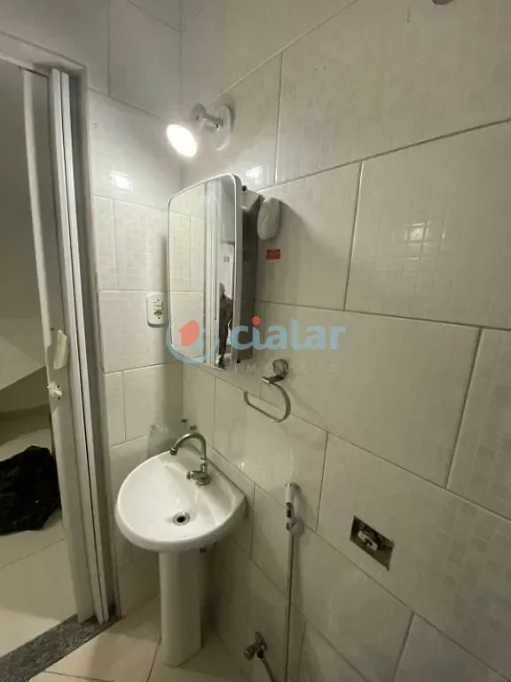 Imagem Casa com 1 dormitório para alugar - Botafogo - Rio de Janeiro/RJ