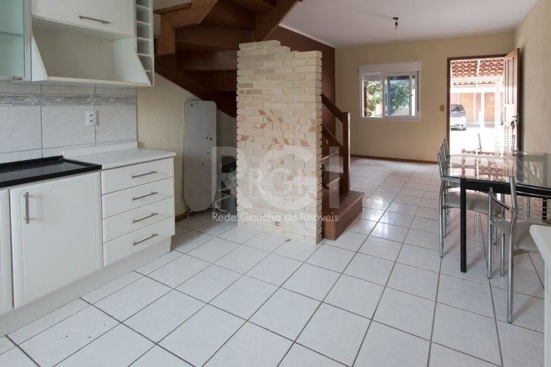 Imagem Casa Condominio para Venda - 92.32m², 3 dormitórios, sendo 1 suites, 2 vagas - Cristal