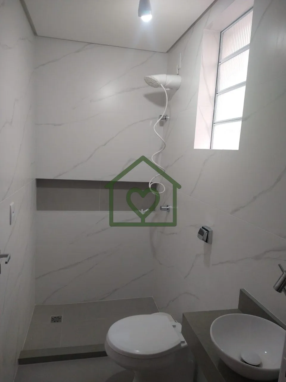 Imagem Lindo loft com pátio aberto, totalmente reformado e com ótima área externa. O imóvel conta com s...