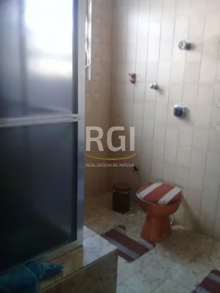 Imagem Casa para Venda - 210m², 3 dormitórios, sendo 1 suites, Cidade Baixa
