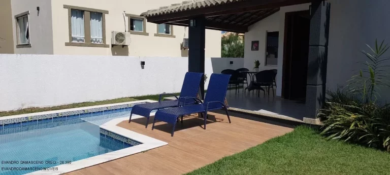 Imagem Casa de luxo em condomínio à venda em Camaçari-BA, Vila de Abrantes: 4 quartos, 4 suítes, 2 salas, 2 banheiros, 3 vagas, 290m².