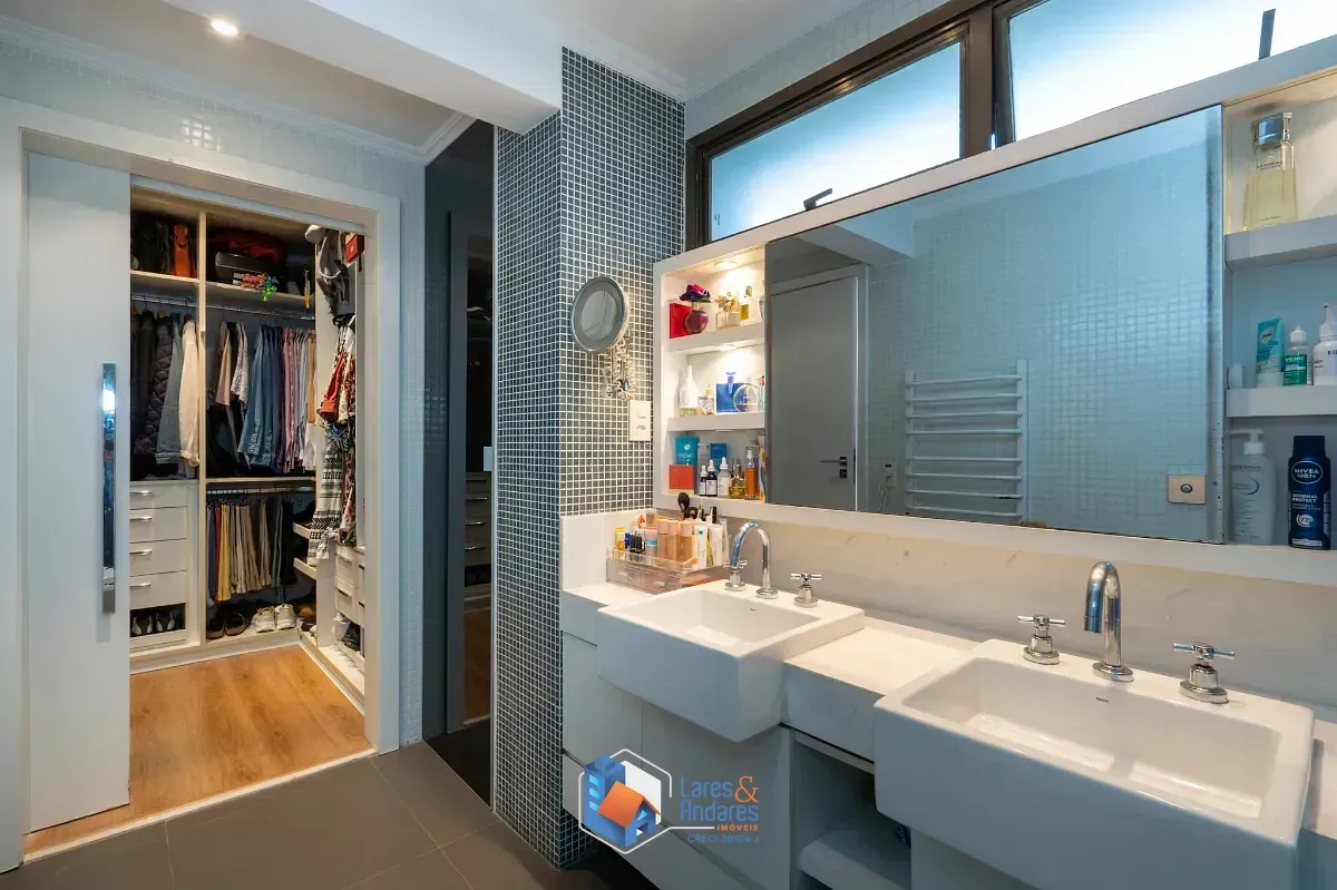 Imagem Apartamento para venda em Vila Morumbi com 3 quartos, sendo 2 suítes, 271m²