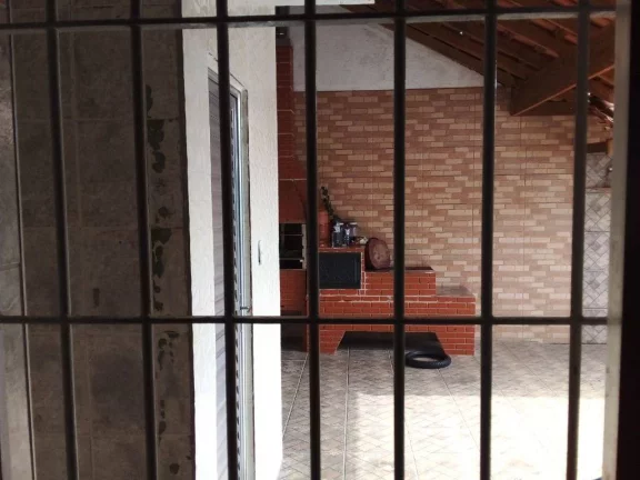 Imagem Casa com 2 dormitórios à venda, 100 m² por R$ 500.000,00 - Ocian - Praia Grande/SP
