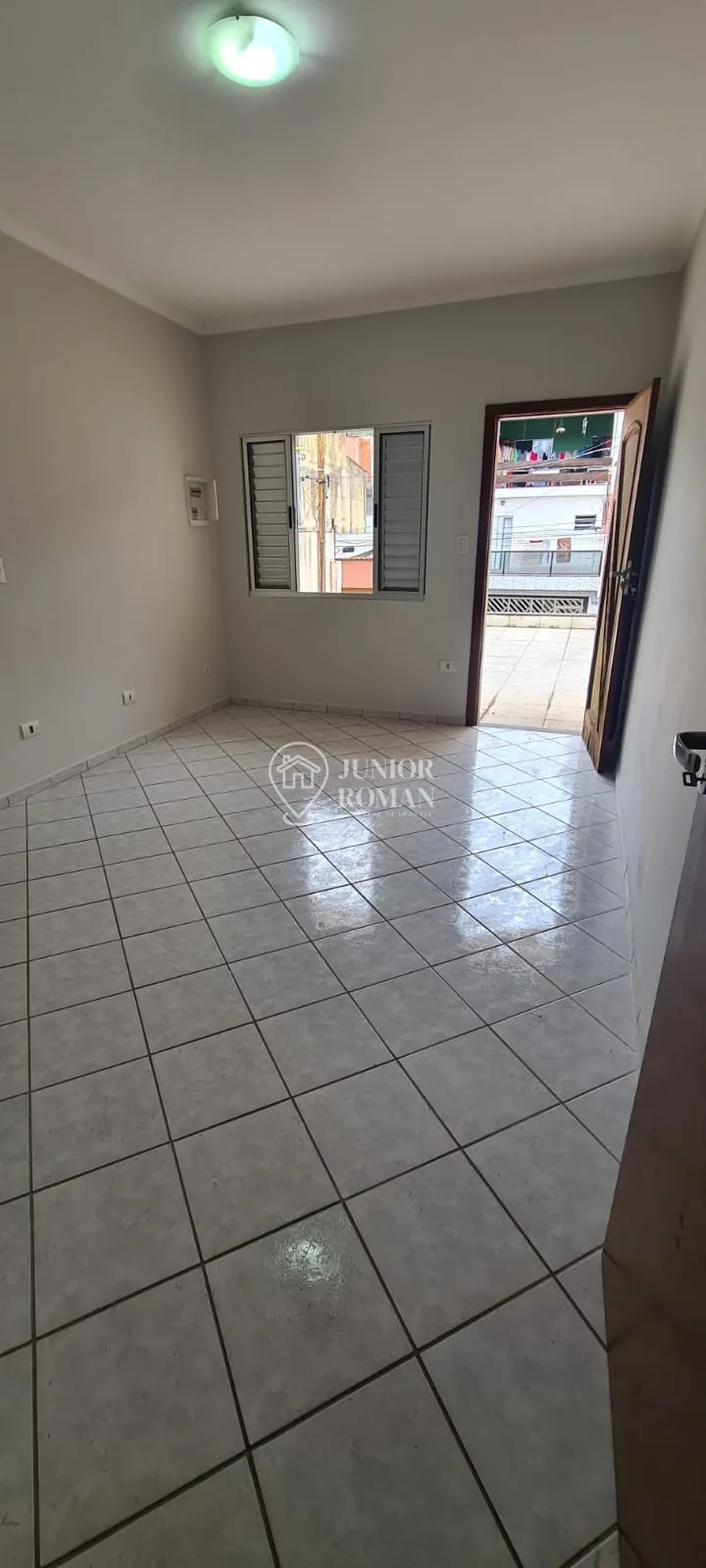 Imagem SOBRADO 3 DORM l SUITE COM VARANDA l ÁREA GOURMET - PQ. SELETA - SBC