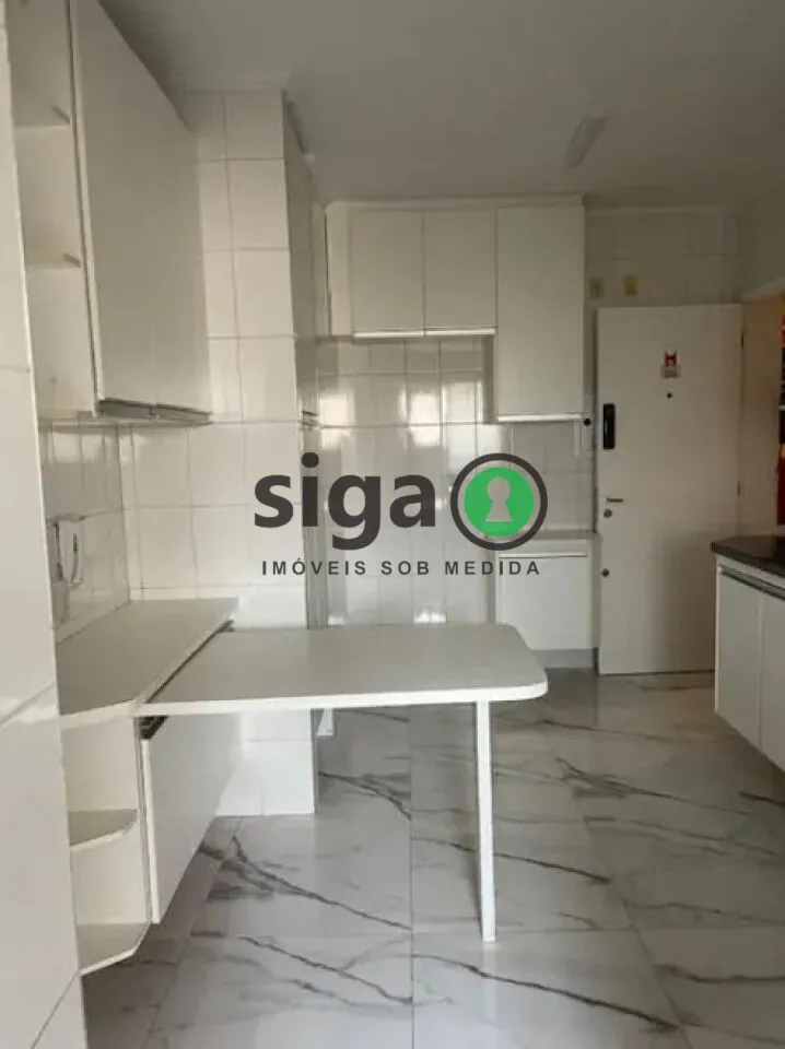 Imagem Apartamento á Venda no Brooklin- 130m² ,4 Quartos, 4 Banheiros , 3 vagas!!