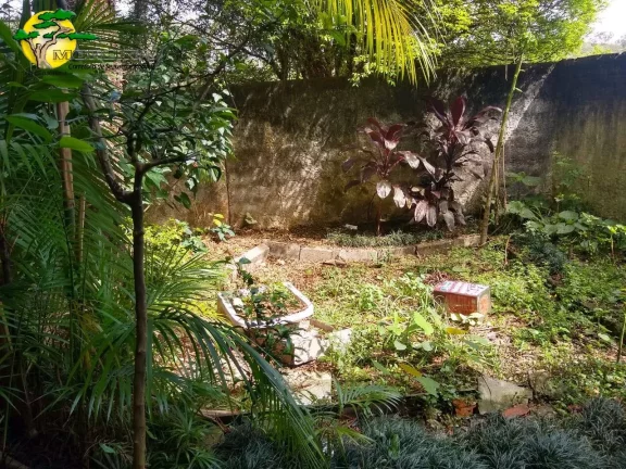Imagem SOBRADO EM FRENTE A MATA DO HORTO FLORESTAL
