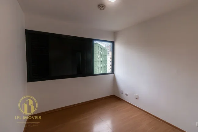Imagem Apartamento de 143m² com 4 dormitórios e 2 vagas, no Itaim Bibi, São Paulo