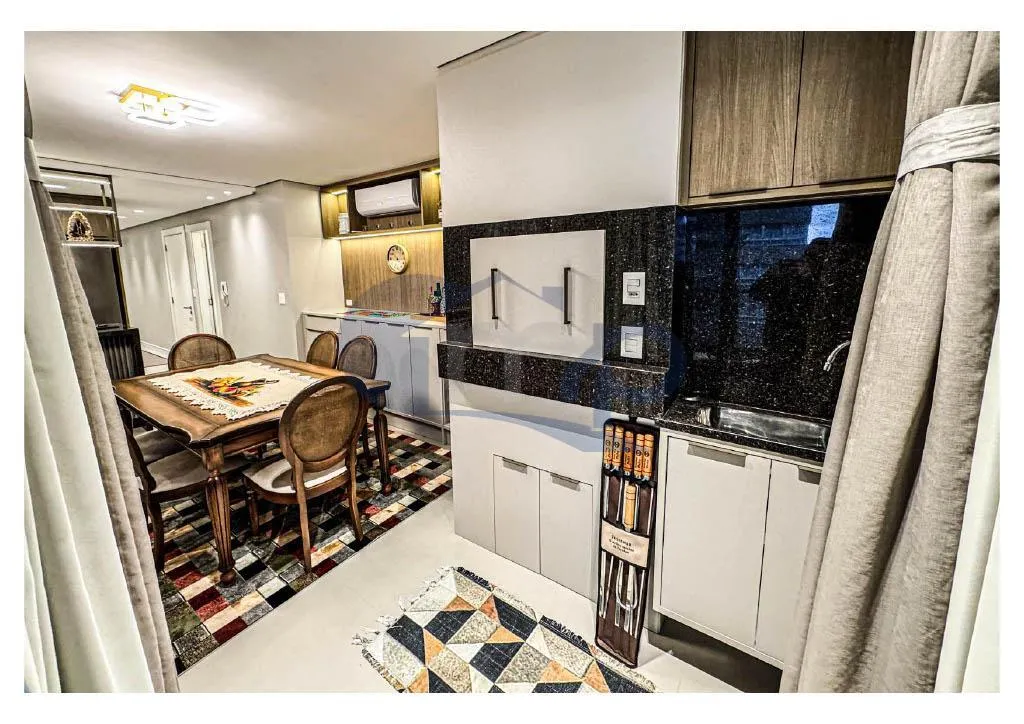 Imagem Apartamento a venda com 3 suites no centro de Torres/RS