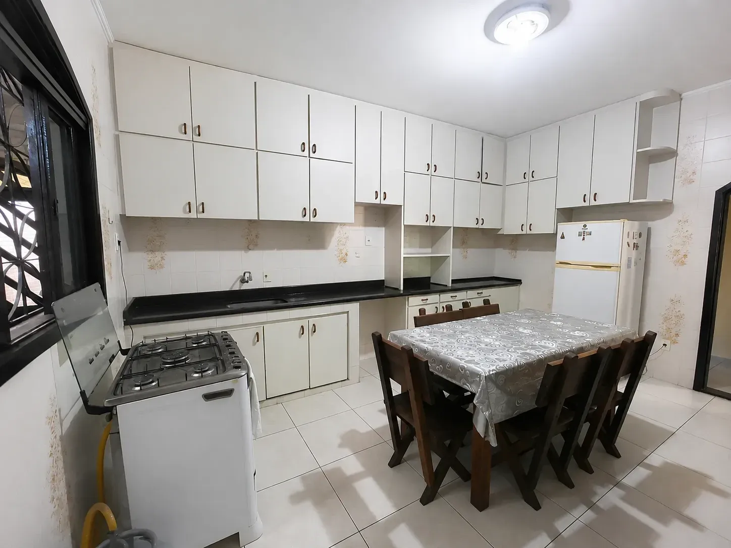 Imagem Casa com 3 Quartos à Venda, 200 metros em Vila Ponte Nova - Cubatão