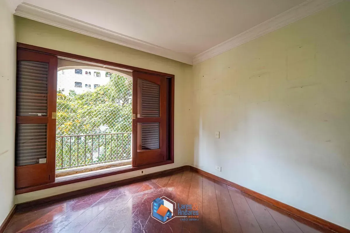 Imagem Apartamento para venda em Moema com 3 quartos, sendo 1 suíte, 142m²