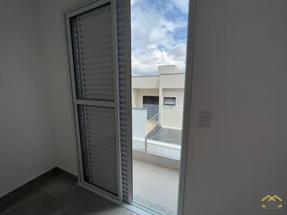 Imagem Sobrado à Venda com 03 quartos (1 Suíte) - Reserva da Mata - Jundiaí/SP