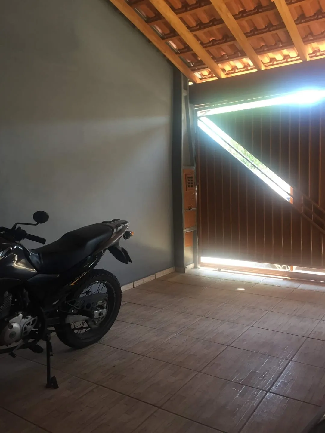 Imagem Casa à venda 2 Quartos, 1 Suite, 2 Vagas, 125M², Residencial e Comercial Cidade Jardim, Pindamonhangaba - SP