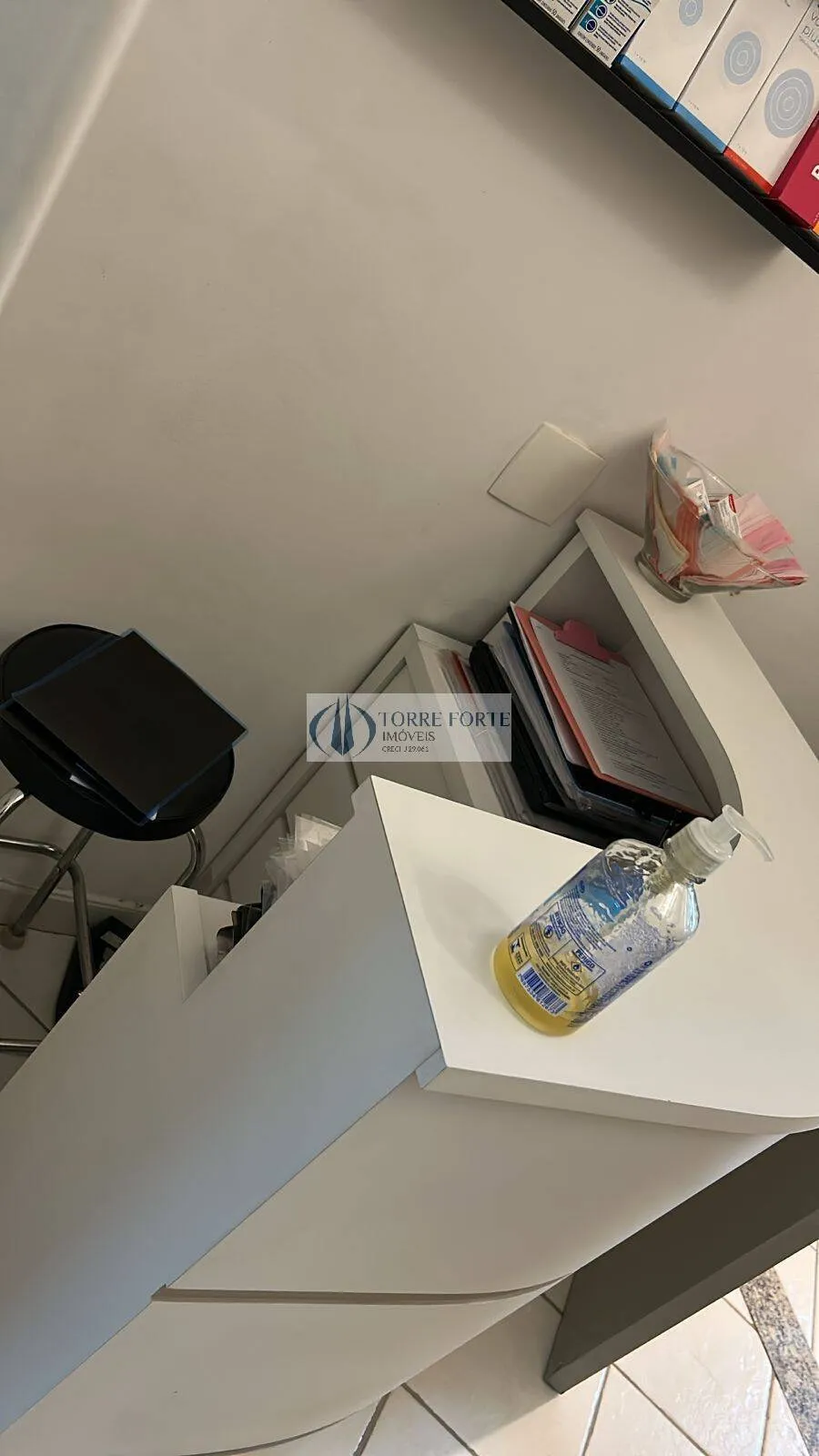 Imagem Ótima sala 37 m², incluso consultório odontológico completo, em Pinheiros