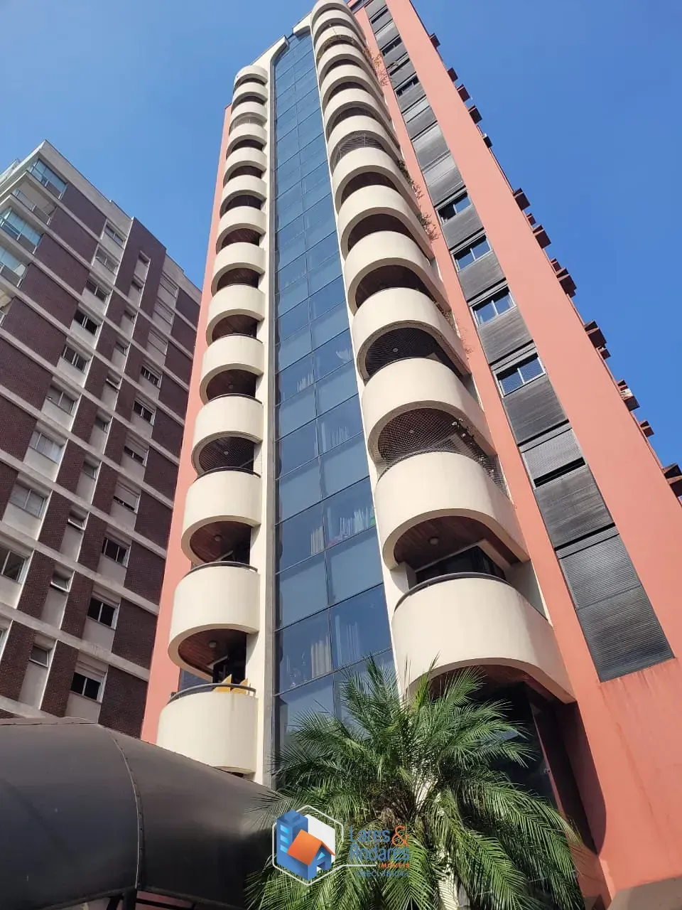 Imagem Apartamento para venda em Santa Cecília com 2 quartos, sendo 1 suíte, 97m²