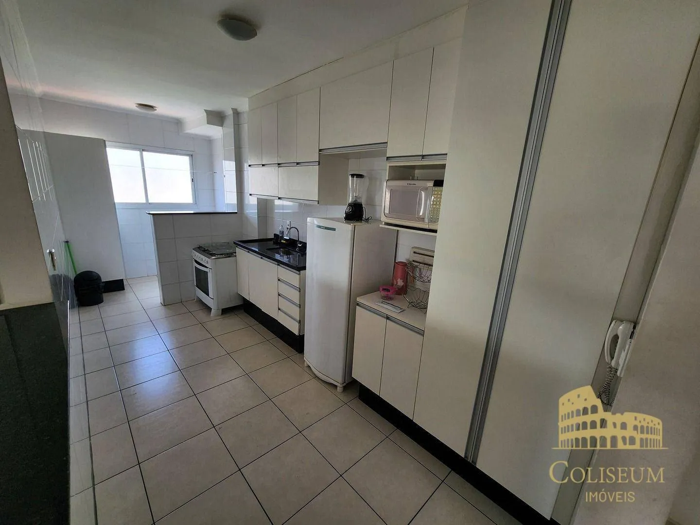 Imagem Apartamento com 3 dormitórios à venda, 105 m² por R$ 700.000,00 - Guilhermina - Praia Grande/SP