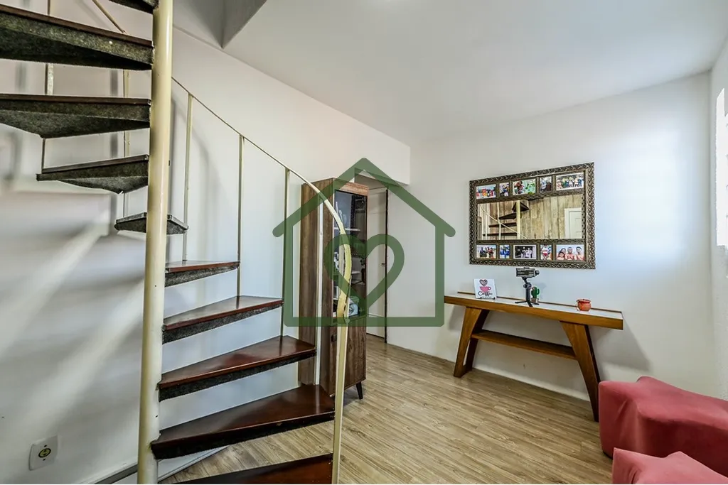 Imagem Apartamento à venda no bairro Sarandi 
 
Amplo e aconchegante, este imóvel conta com 3 dormitório...
