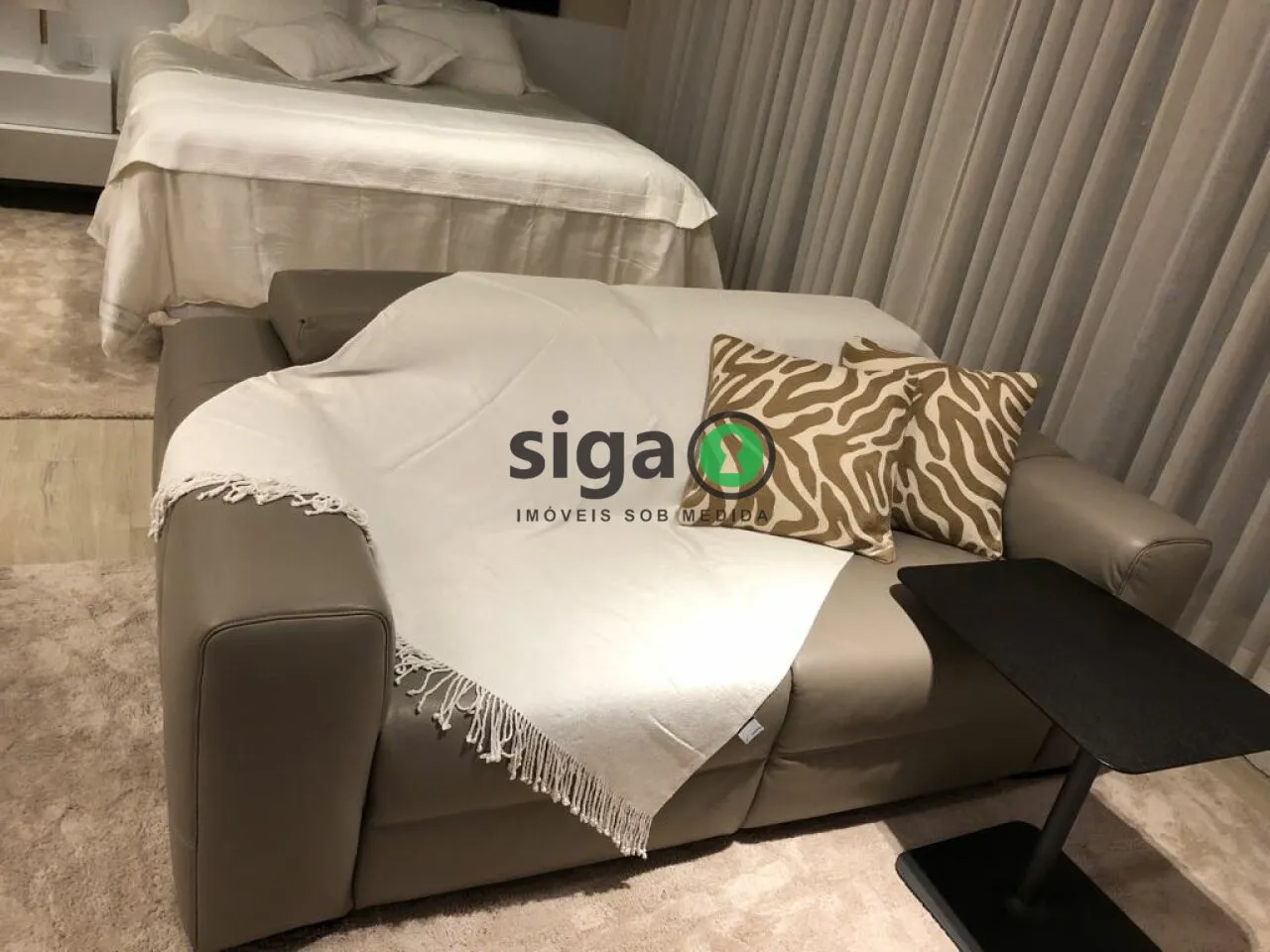 Imagem Apartamento com 49m² à venda, MOBILIADO, 1 quarto, 1 banheiro e 1 vaga, Chácara Santo Antonio