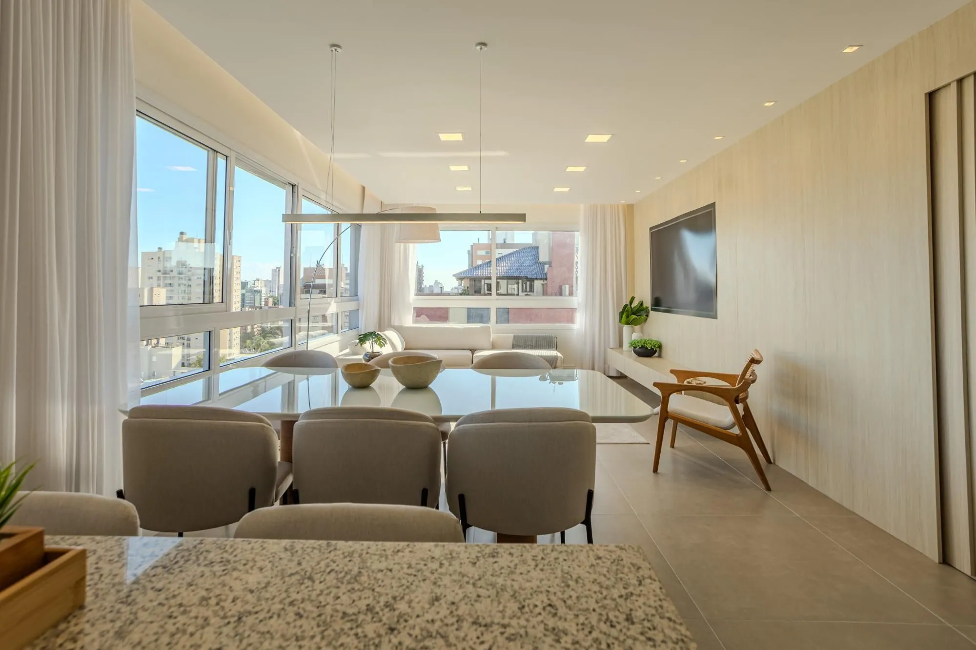 Imagem Apartamento no bairro Auxiliadora, com 03 suítes, 112m² privativos e 02 vagas de garagem!!