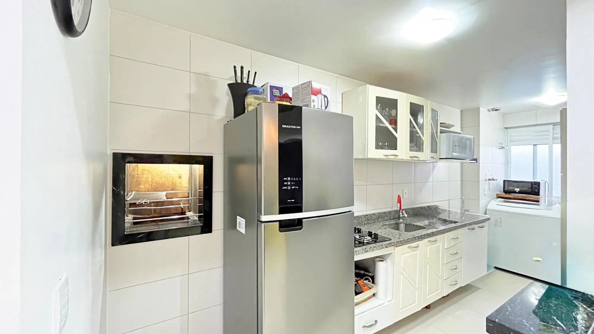 Imagem Apartamento 82m² - três dormitórios, suíte, duas vagas de garagem