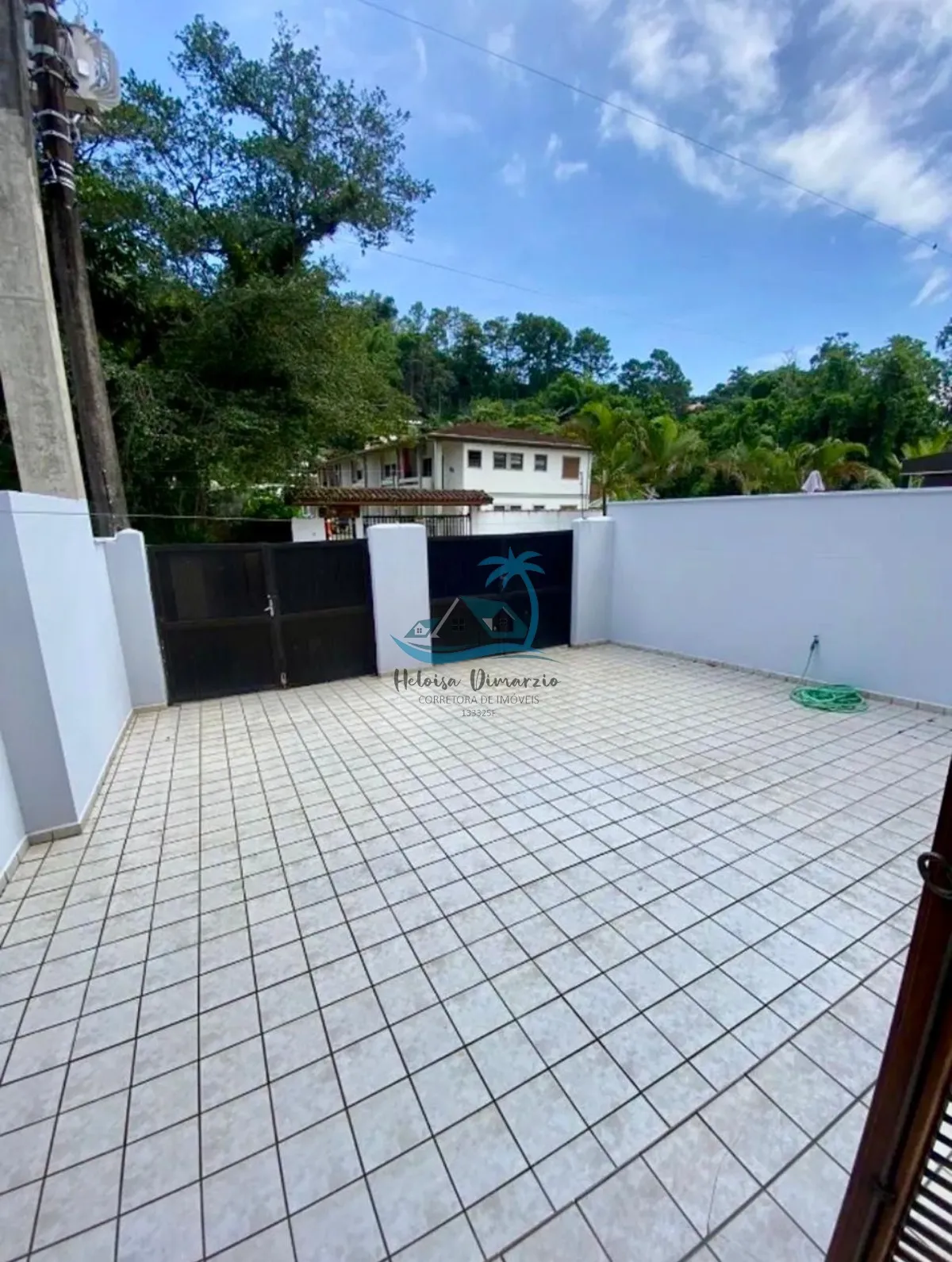 Imagem Apartamento com 2 dormitorios a venda no Lazaro/Saco da Ribeira em Ubatuba por apenas 480 mil.