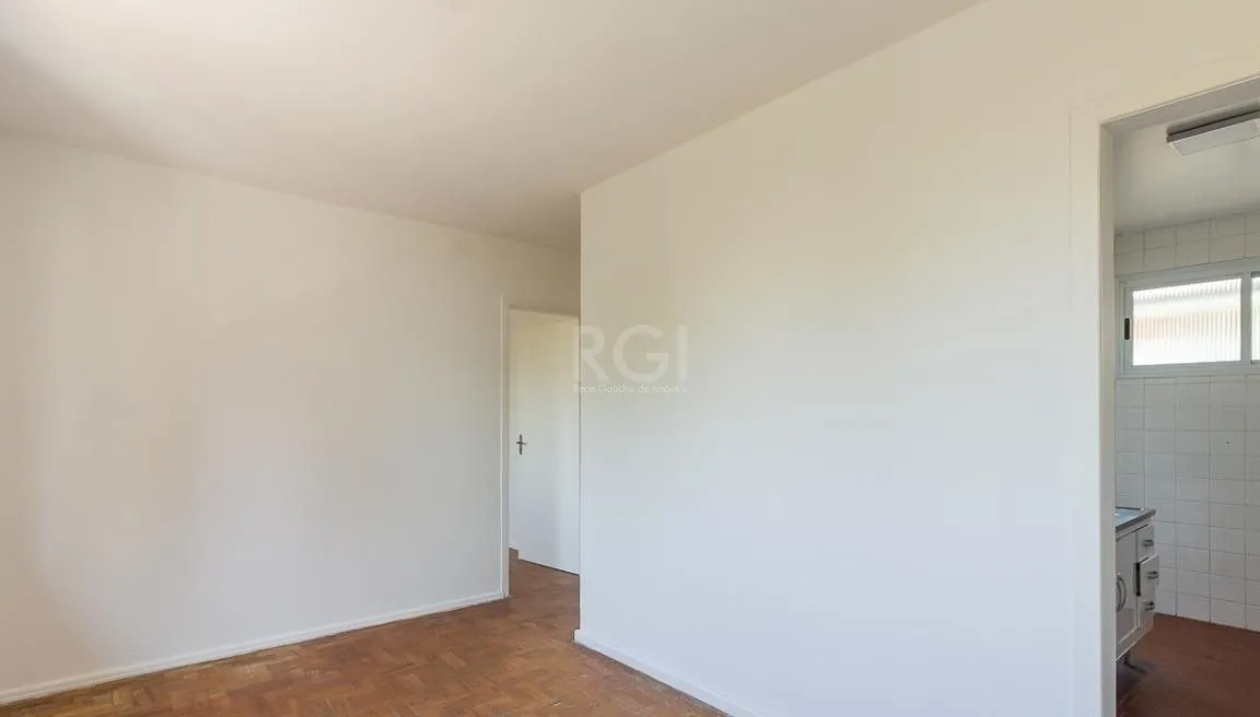Apartamento para Venda - 60m², 2 dormitórios, 1 vaga - Rio Branco