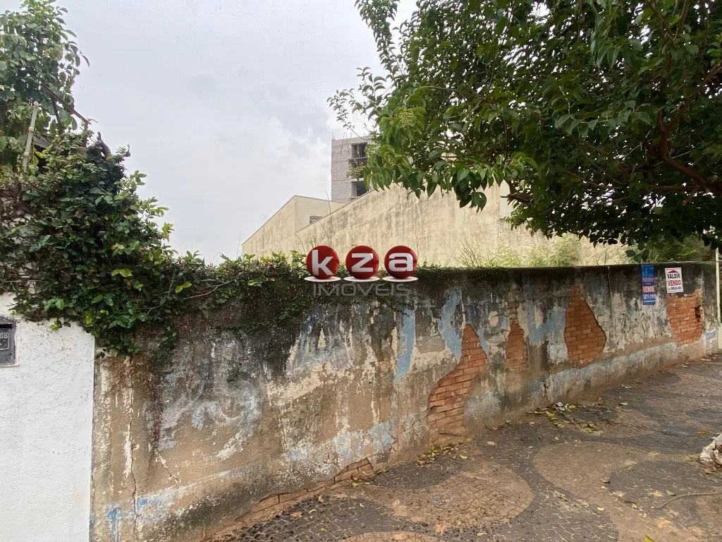 Imagem Terreno Comercial de 312m² à Venda em Valinhos-SP, Bairro Jardim Ribeiro: Oportunidade Imperdível!