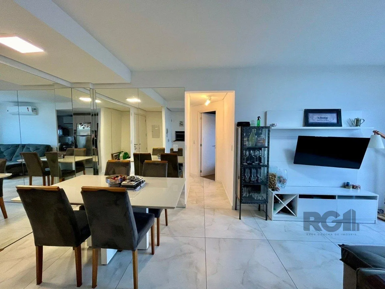 Imagem APARTAMENTO 2 QUARTOS BAIRRO PETRÓPOLIS - PORTO ALEGRE - RS - VISTA DESLUMBRANTE