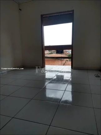 Imagem Sobrado para Venda em Limeira, Jardim São Simão, 4 dormitórios, 2 banheiros, 2 vagas