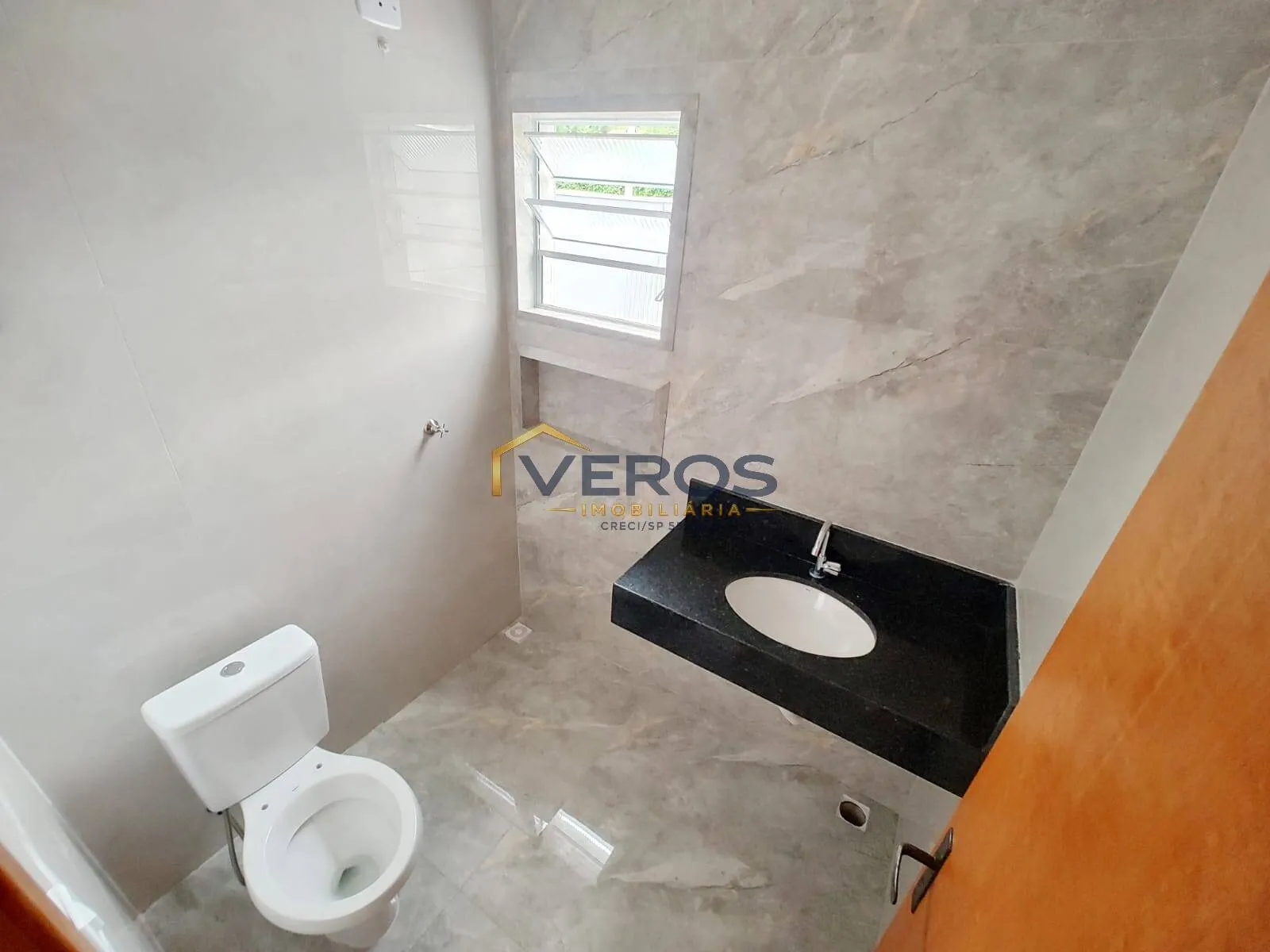 Imagem Casa nova 02 quartos venda na praia Massaguaçu em Caraguatatuba