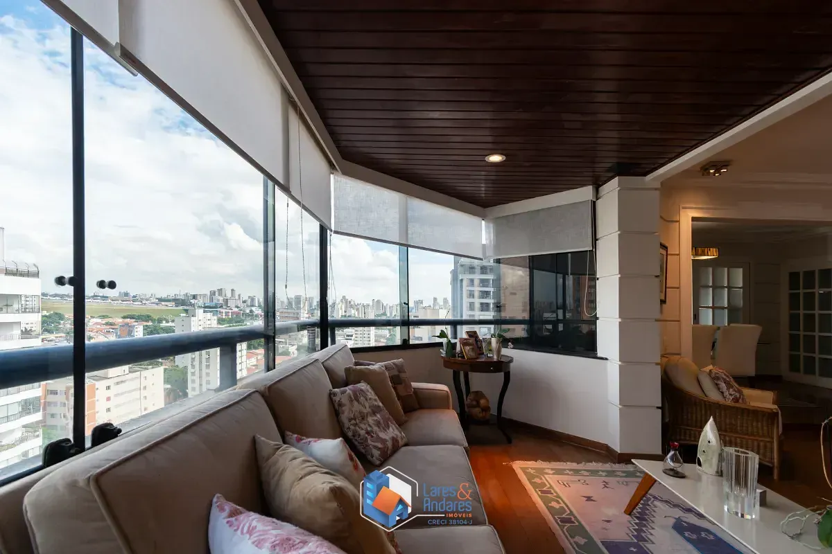 Imagem Cobertura para venda em Moema com 4 quartos, sendo 2 suítes, 455m²