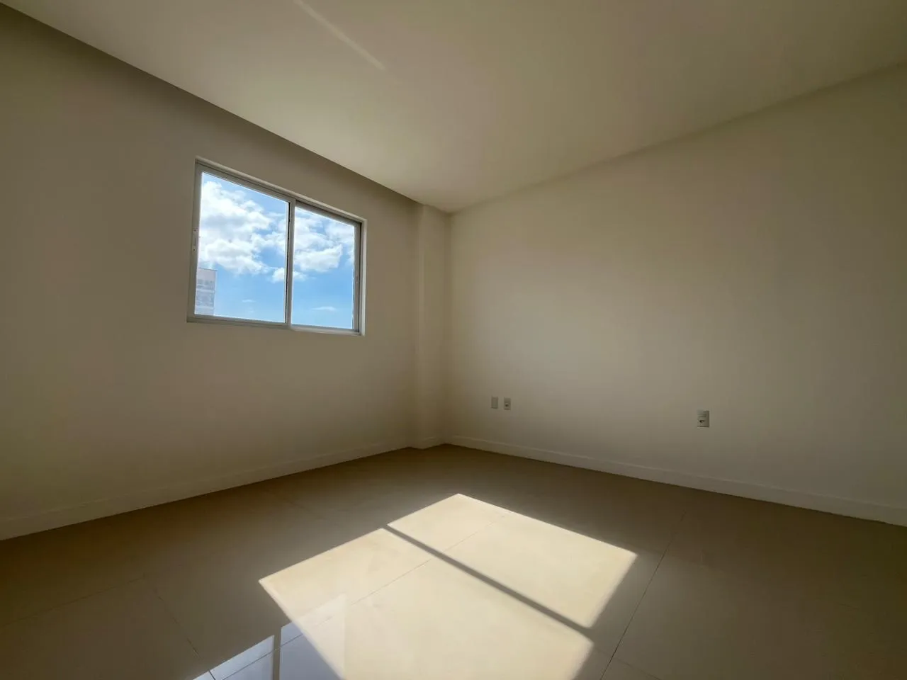 Imagem Apartamento à venda com 167m2 por R$ 2.800.000,00
