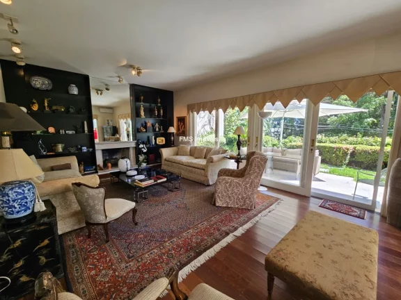 Imagem Casa à venda, na Cidade Jardim com 2 quartos, 2 salas, 5 banheiros, 4 vagas.