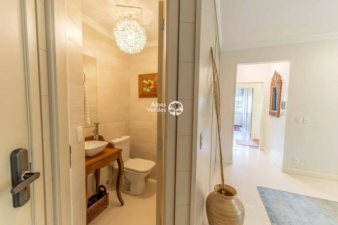 Imagem Vende-se Apartamento em Gramado, Bairro Bavária, com 3 quartos
