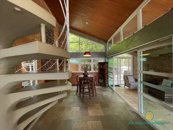 Imagem Casa MOBILIADA 4d (3sts) , lareira, piscina, anexos gourmet/multiuso!