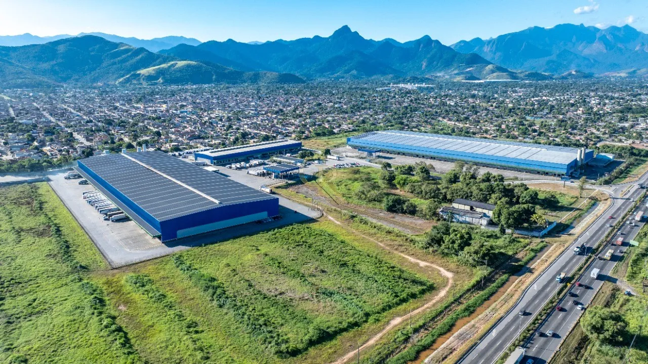Imagem Galpão Industrial em Condomínio de Excelência em Duque de Caxias-RJ, Bairro Parque Paulista: A Solução Ideal para sua Empresa!