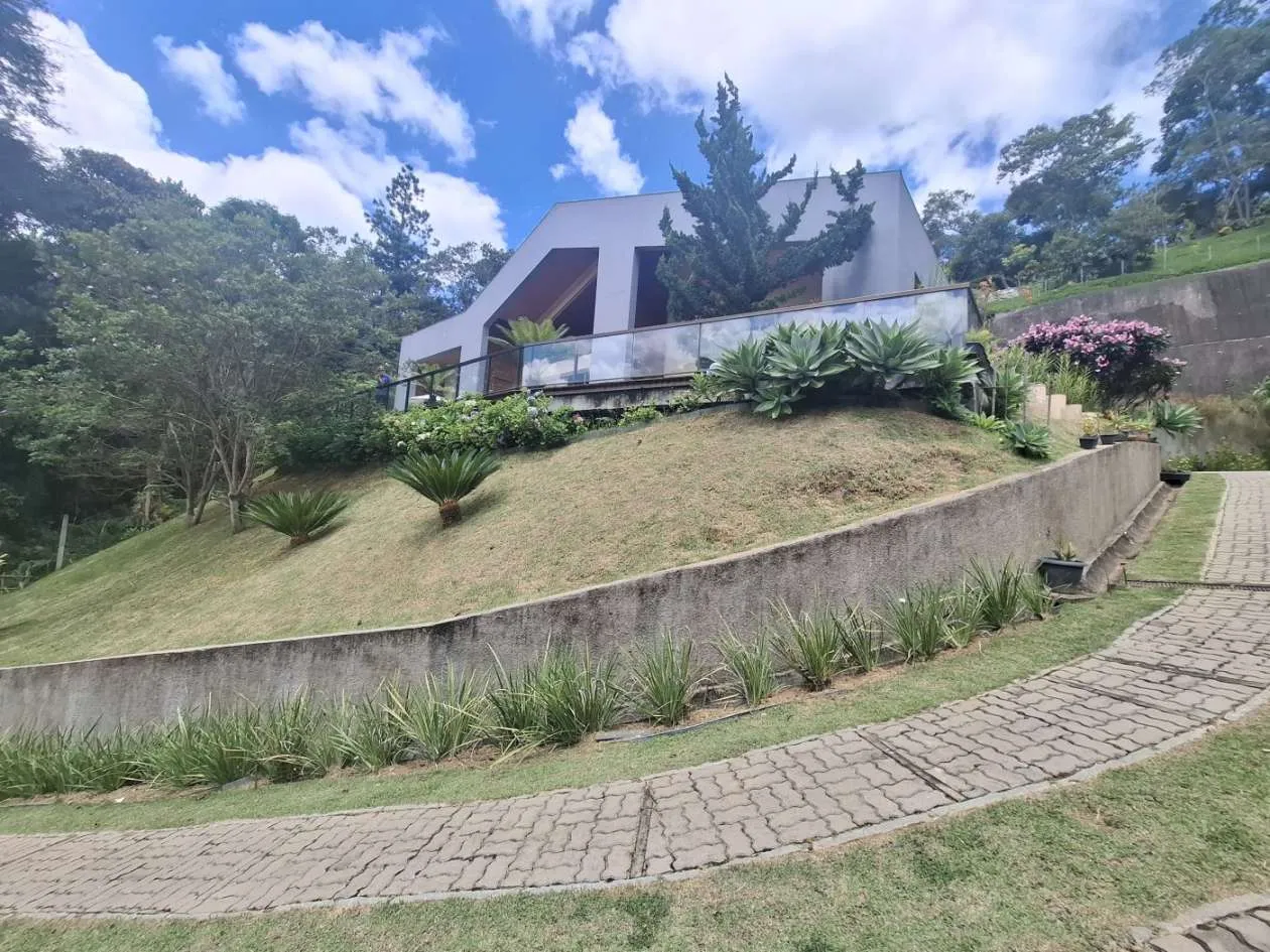 Foto do imóvel Casa para Venda em Teresópolis / RJ em Estrada Antônio Carvalho Ventura