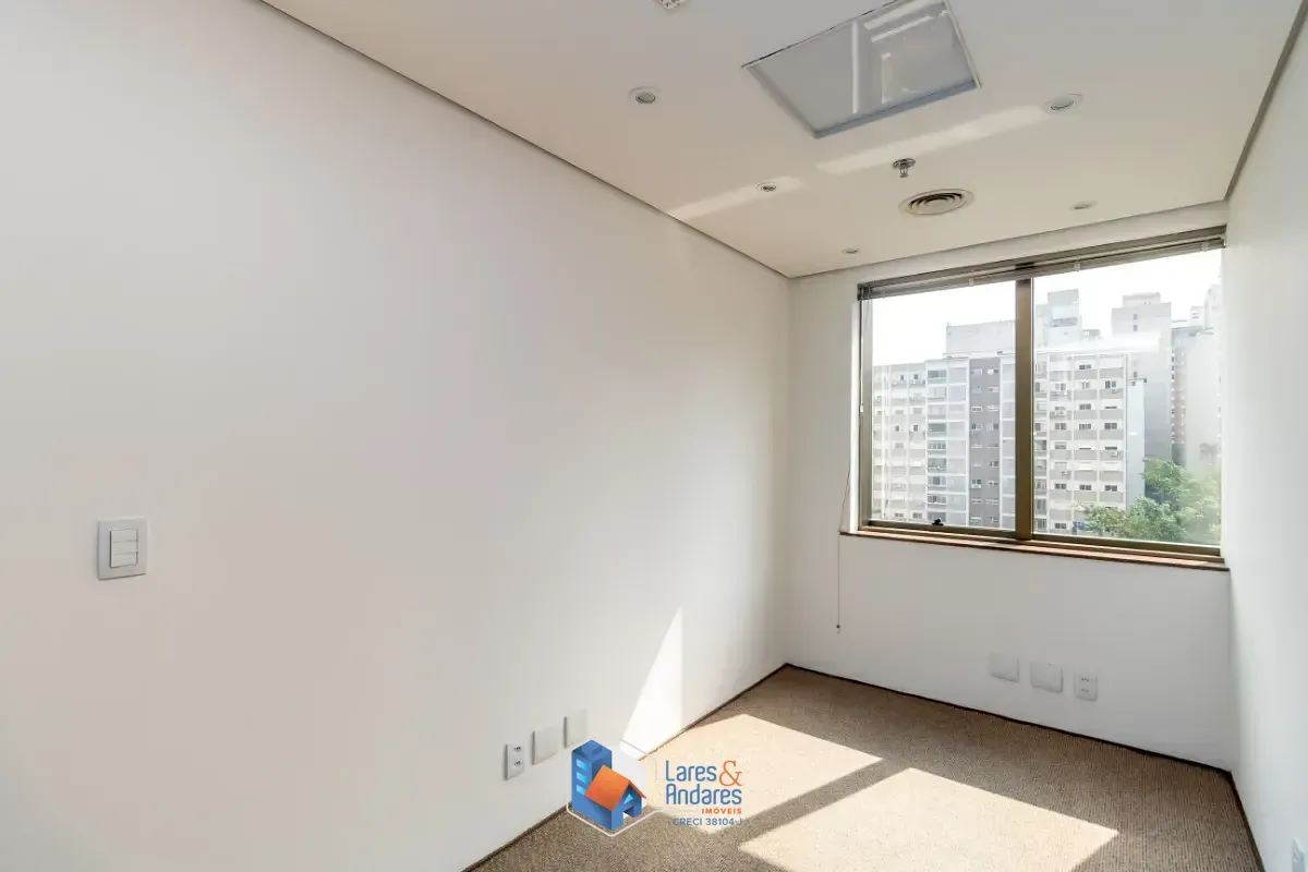Imagem Conjunto comercial para venda em Jardim Paulista, 180m²