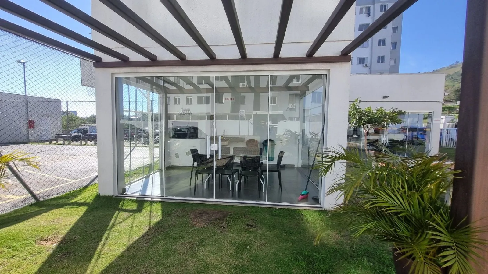 Imagem Apartamento com 02 quartos e 01 vaga fixa no Bairro Morro Santana